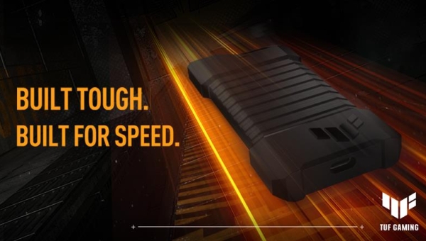 ASUS annuncia l'alloggiamento portatile per SSD TUF Gaming A1